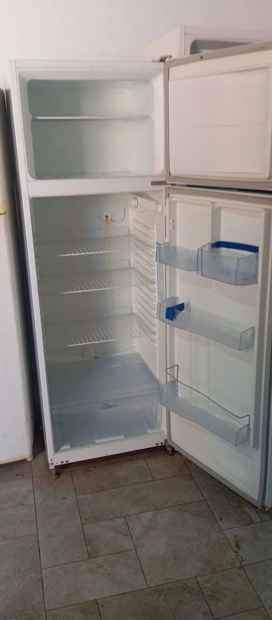 Geladeiras com defeito  - Foto 5