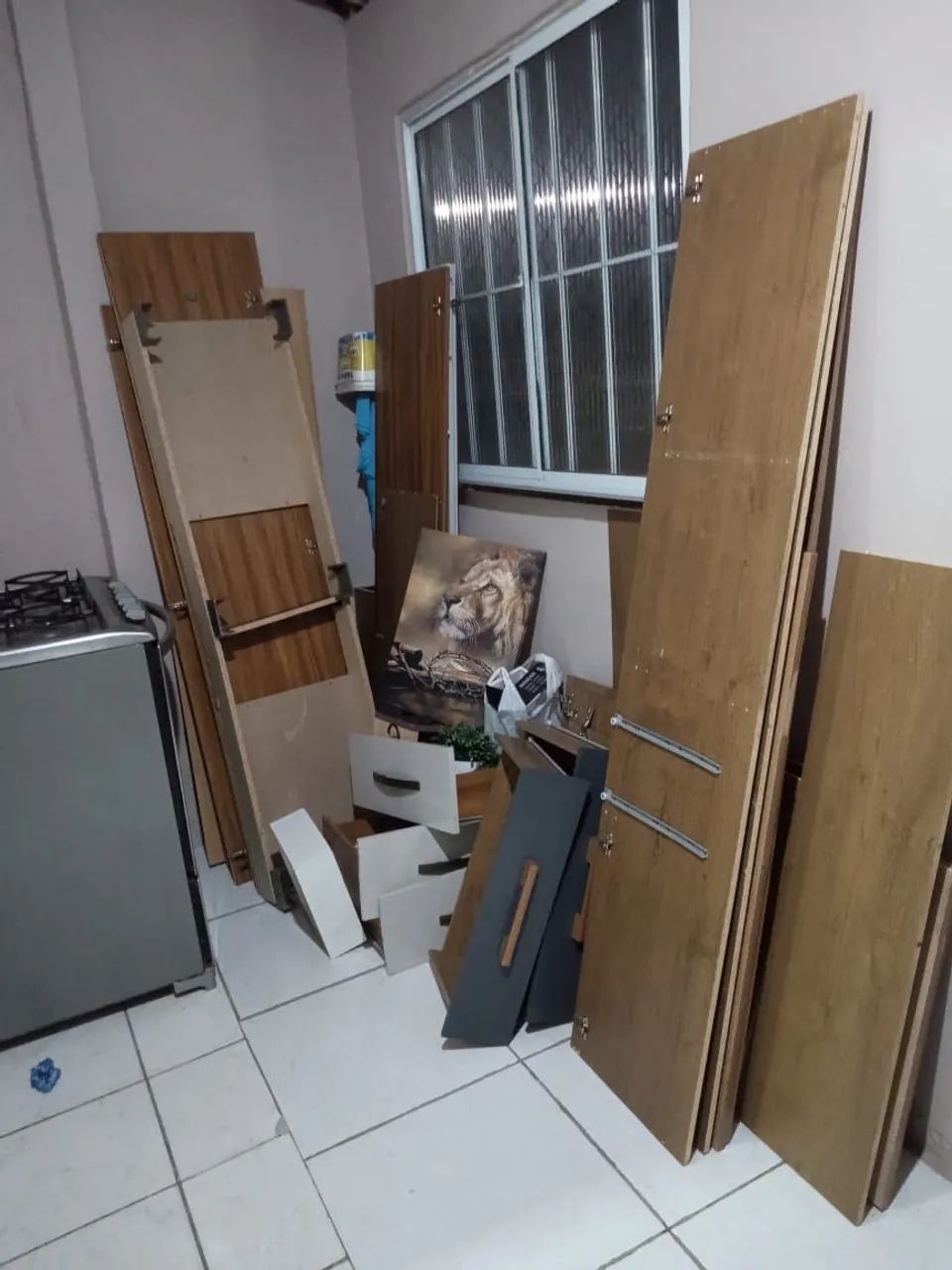 Vendo armário seminovo