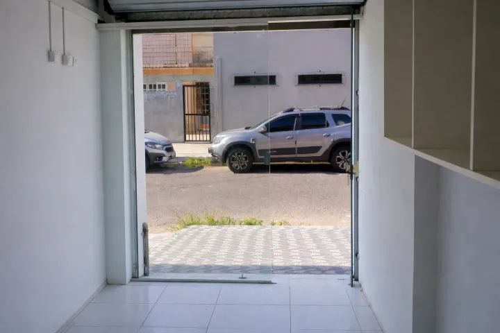 PONTO COMERCIAL COM BANHEIRO - Otima Localizaçäo + facil estacionamento 12m2 - Foto 5