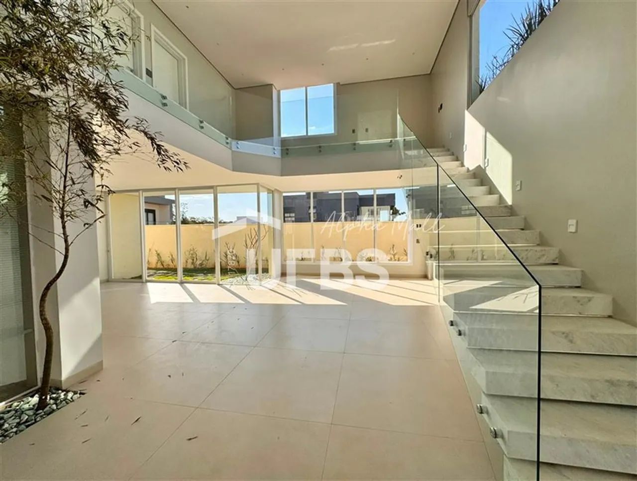 0 - Casa 5 quartos, sendo 5 suítes - Foto 3