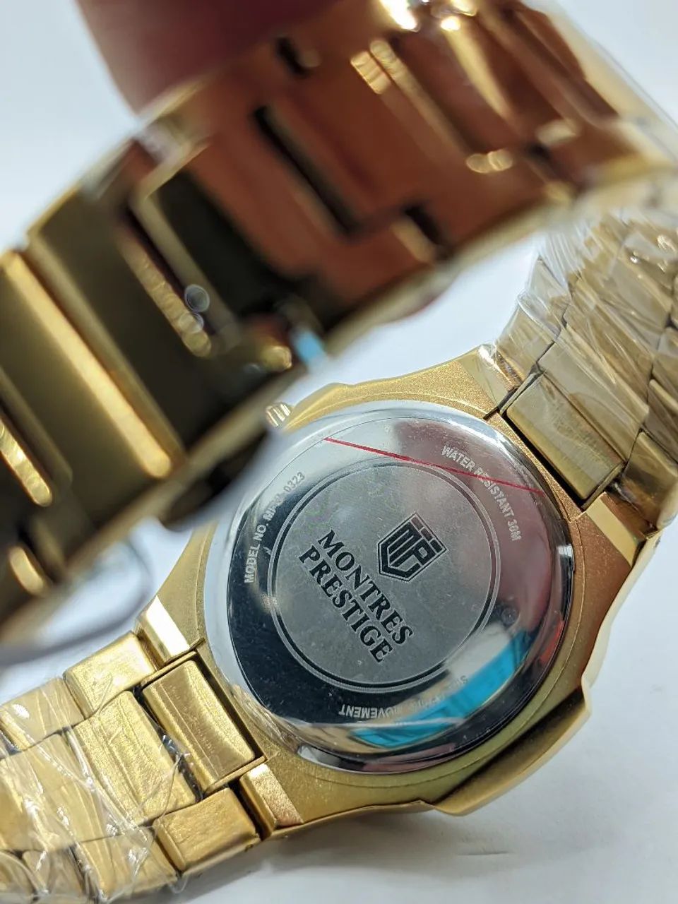 Relógio Invicta Montres Prestige Gold MPW-0323   - Foto 4