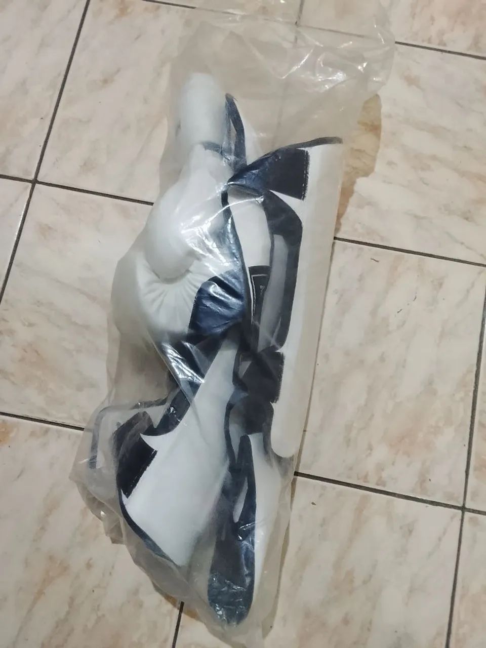 Kit box/ muay thai semi novo - Foto 4