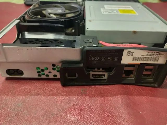 Xbox 360 com Defeito - Para Peças (Leia o Anúncio) - Foto 6