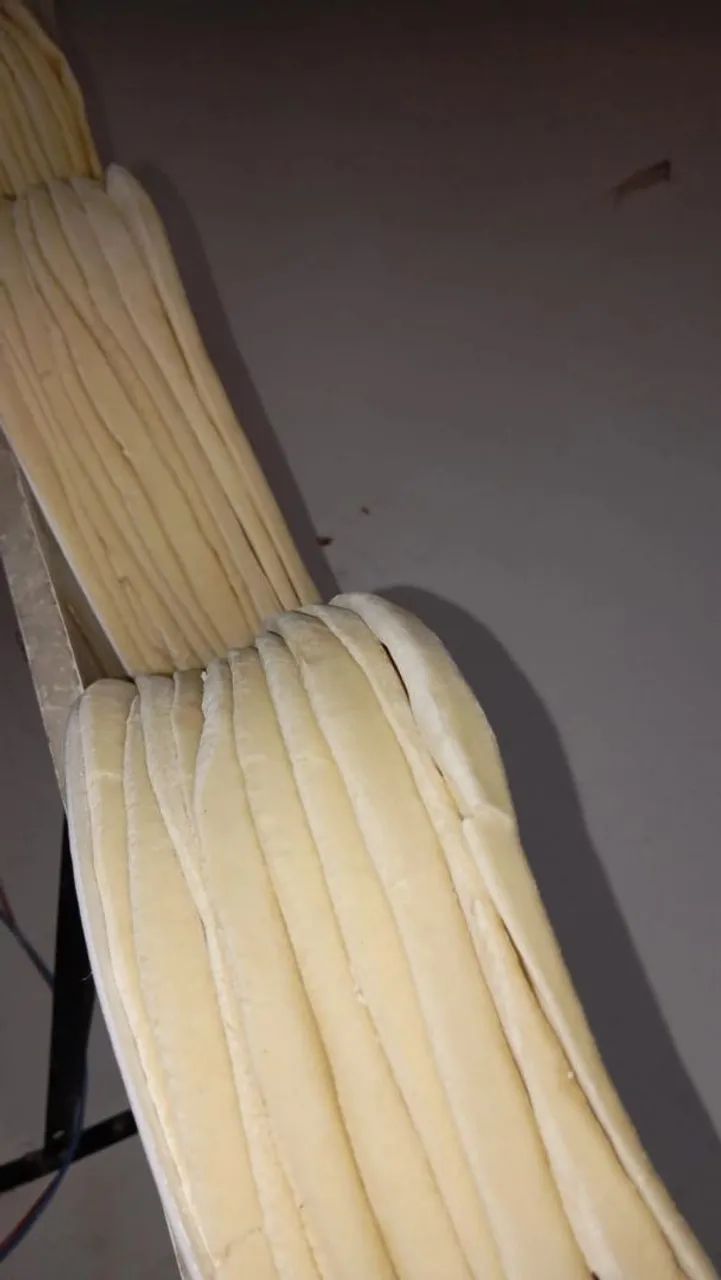 Massa de pizza  - Foto 2
