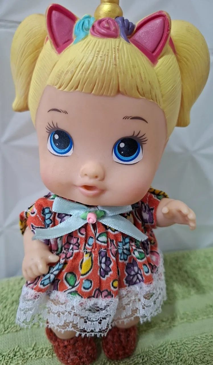 Mini baby alive menina