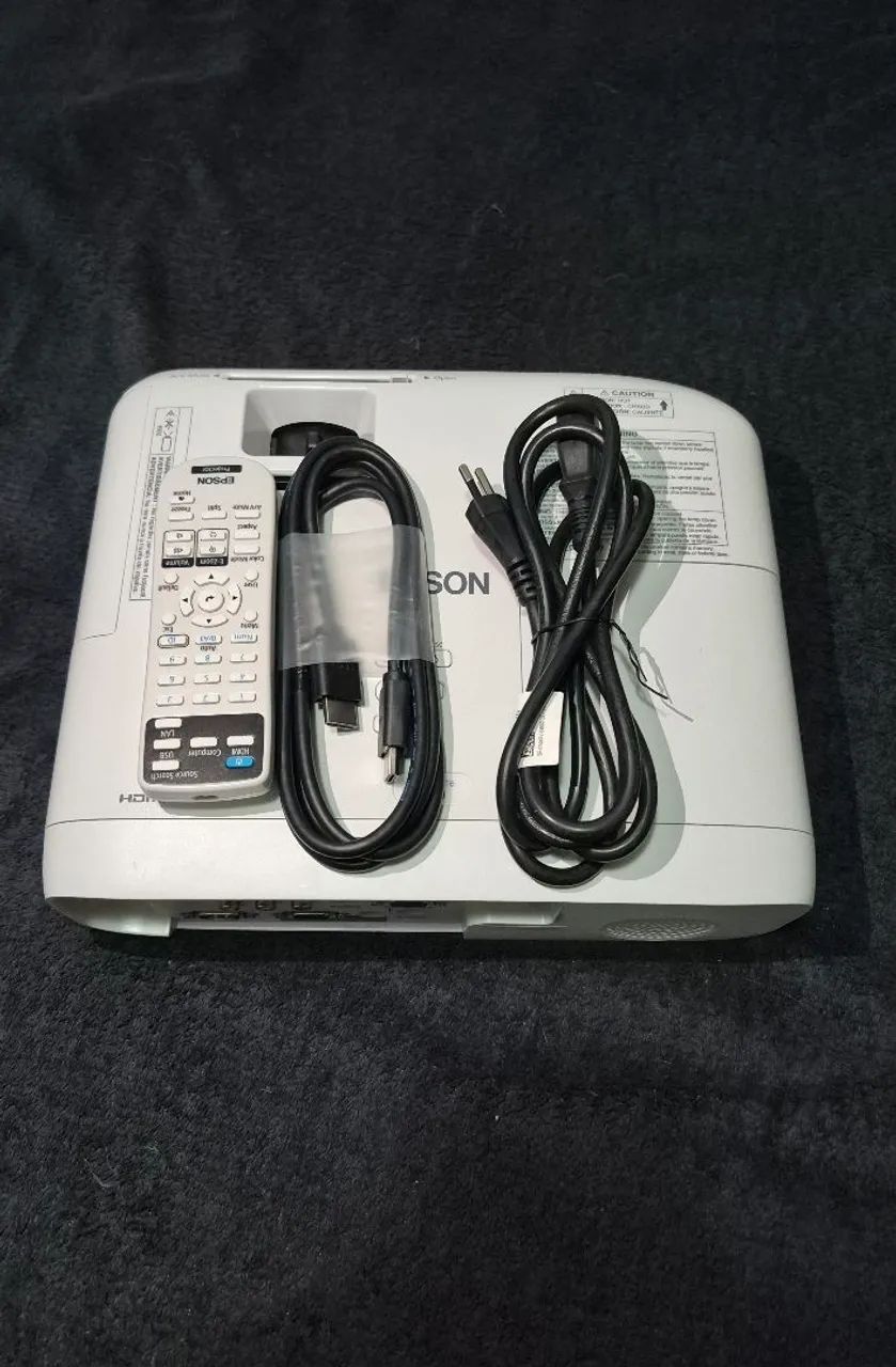 Projetor Epson E20