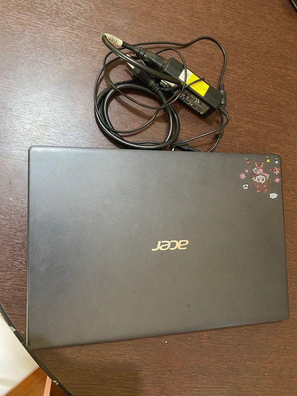 Vendo Notebook Acer Aspire 3 moderno