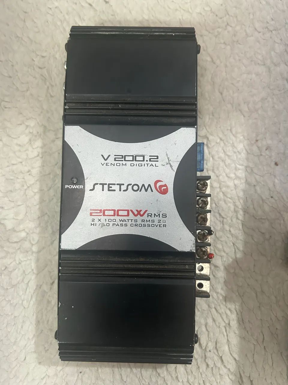 Acessórios de som automotivo 