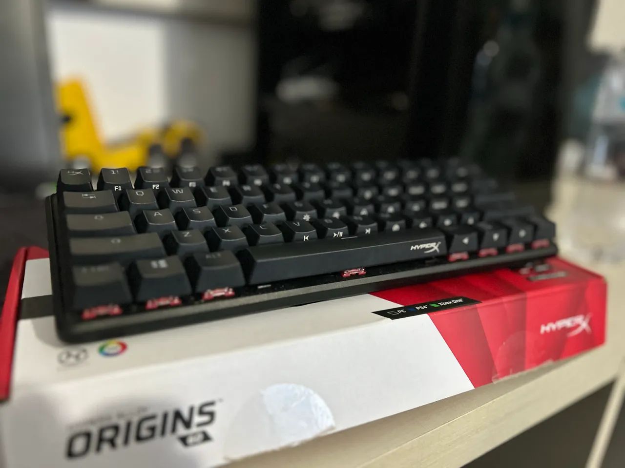 TECLADO HYPERX ORIGINS 60  - Foto 4