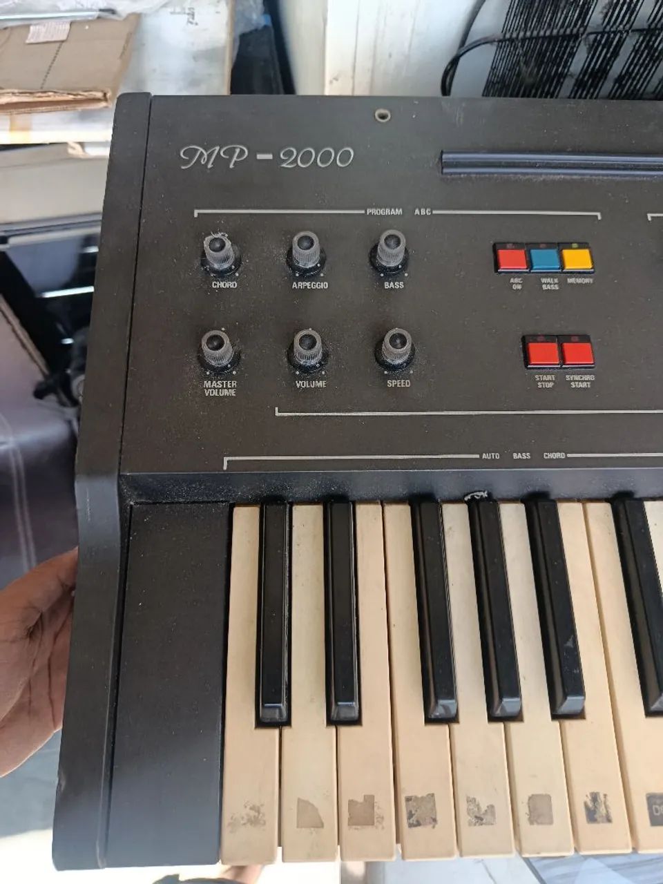 Teclado mp-200 com defeito  - Foto 3