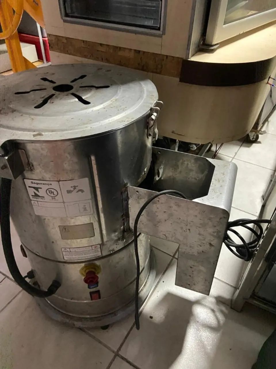 MAQUINA DE DESCASCAR BATATAS E ALHO - Foto 3