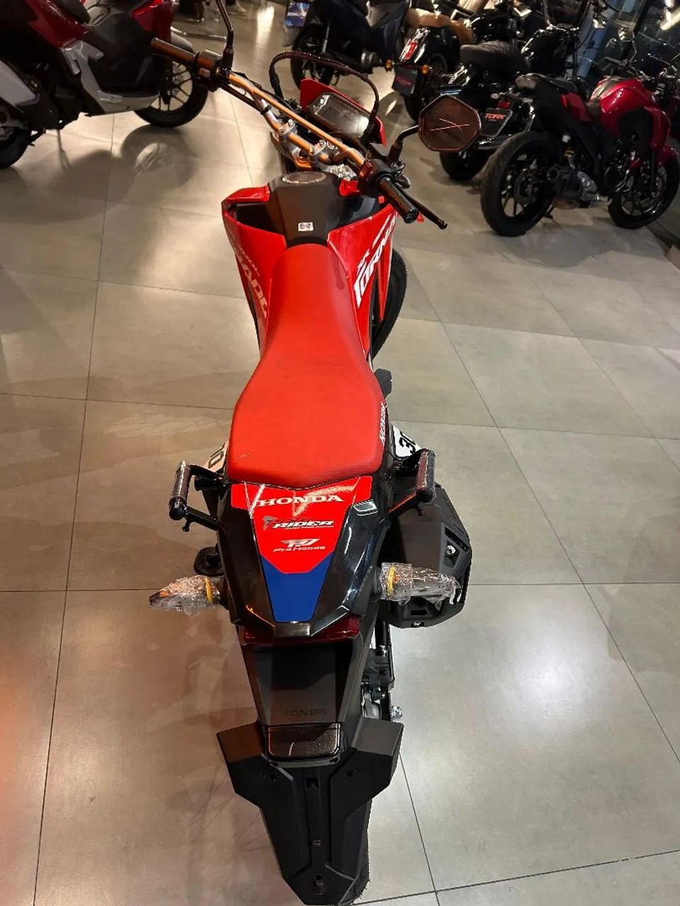 Tornado 300 - Foto 5