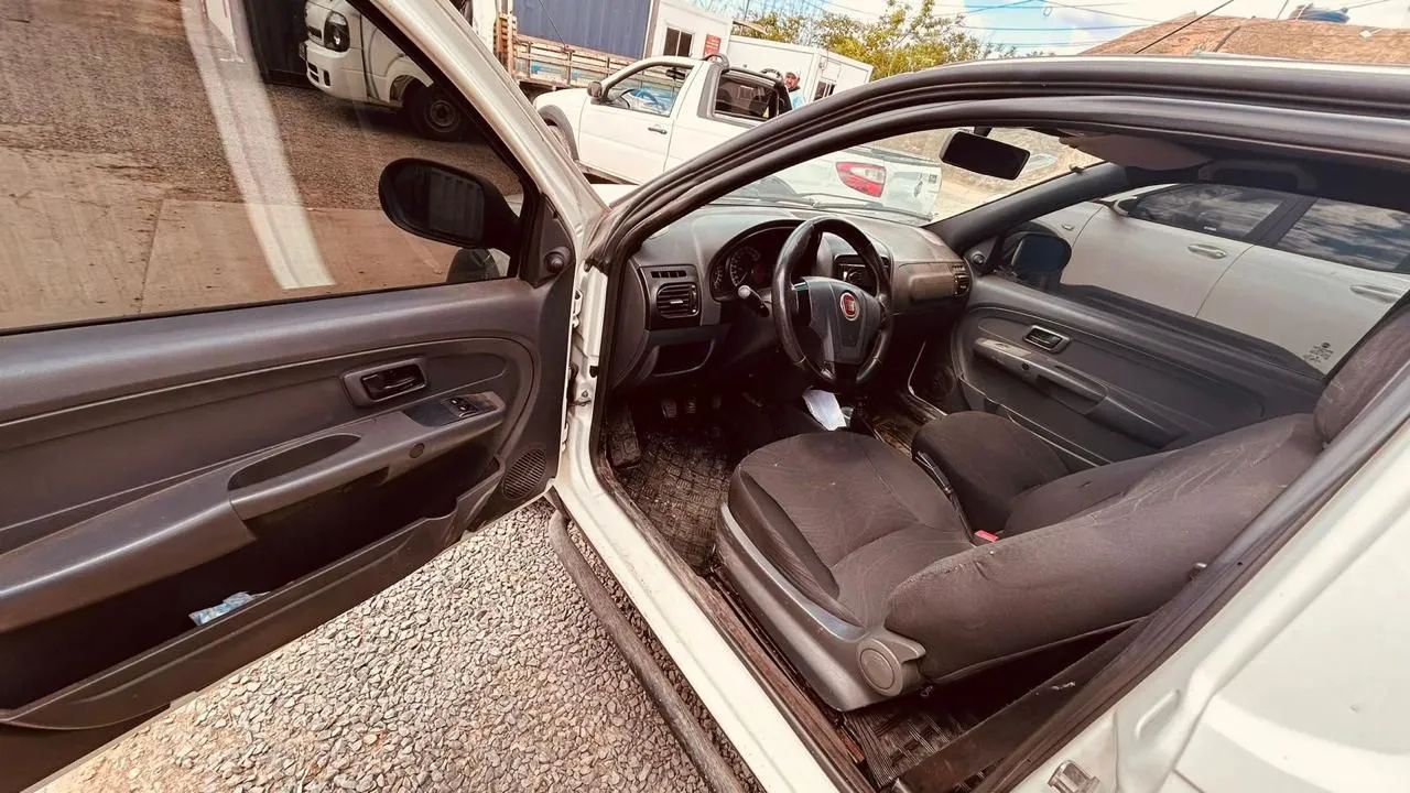 Fiat Strada Working Hard 1.4 Fire Flex 8V CS 2018 - Foto 4