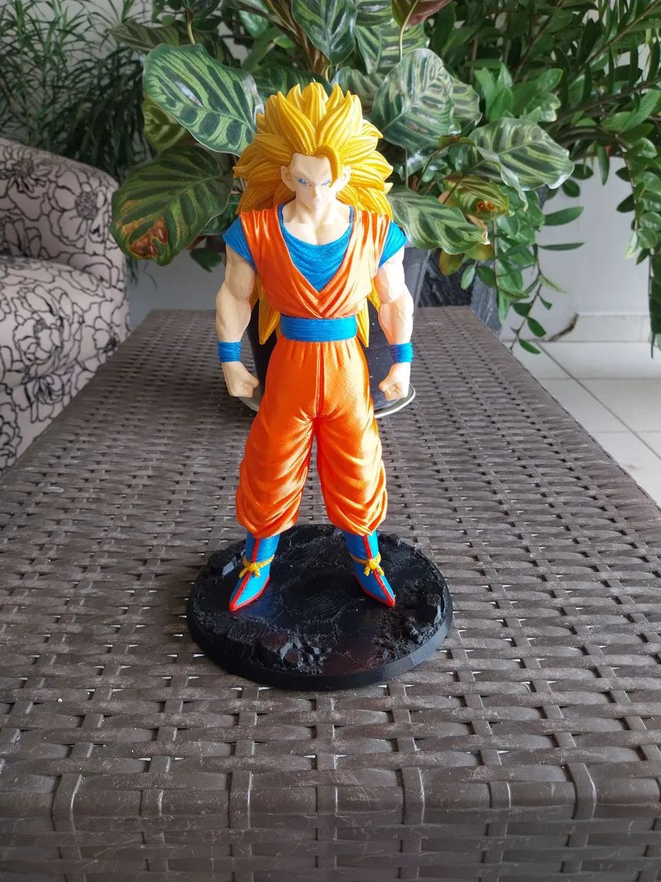 Boneco Goku Sayajin 3 em 3D