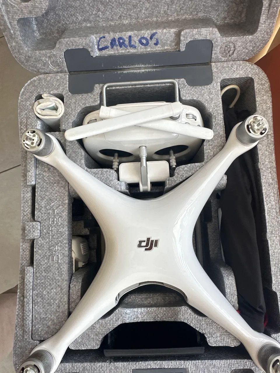 Drone Dji phantom 4 - Foto 4