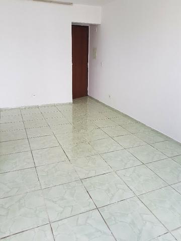 Apartamento no centro, 01 quarto, direto com proprietário - Foto 4
