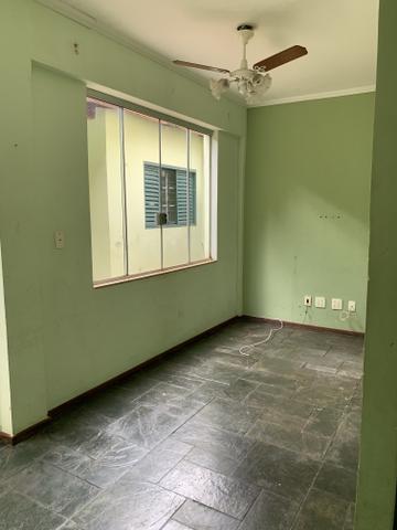 Alugo casa condomínio 3 dorm , suite, lazer,próx shopping, escolas, city 2 mil - Foto 2