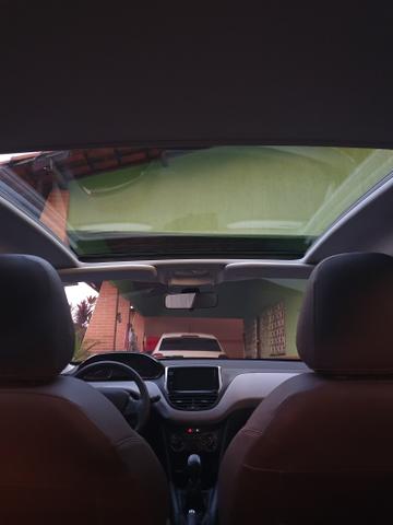 Peugeot 208 - Foto 10