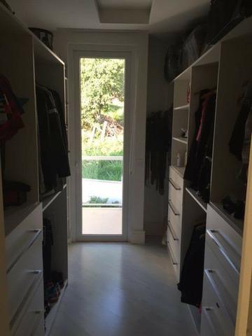 Casa cond. de Luxo, mobiliada, 5/4, sendo 4 Suítes, com piscina - Foto 3