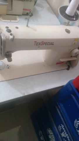 Maquina de costura industrial reta