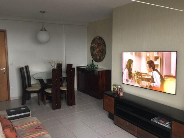 Apartamento no Gran Royale com 3 quartos no Setor Leste Universitário em Goiânia