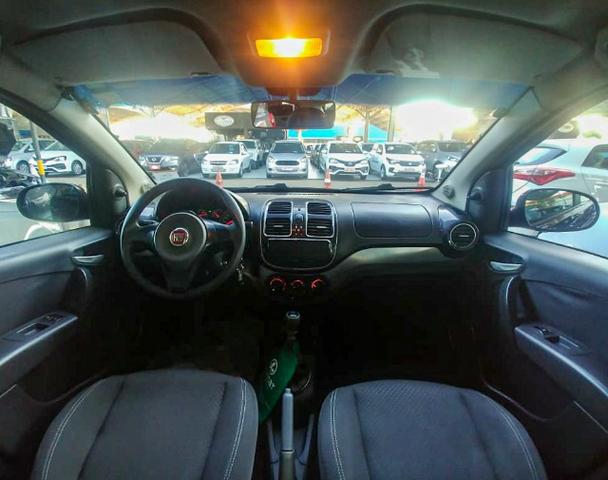 Fiat Grand Siena 1.4 Attractive 2013 - Foto 7