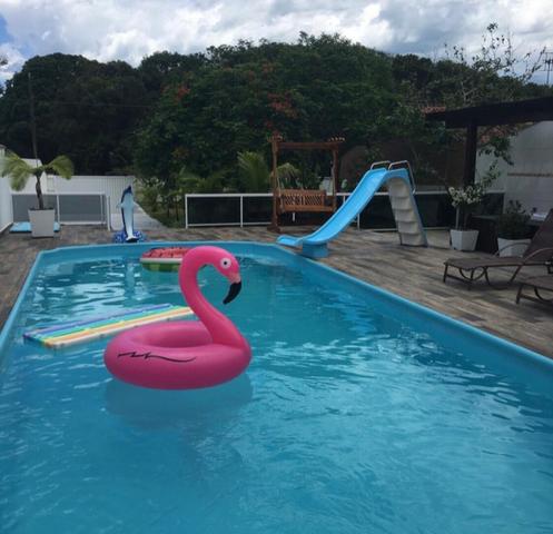 Aluga-se linda casa de praia com piscina en Itapoa ; barra do saí por temporada - Foto 3