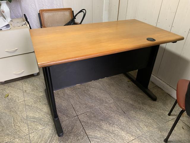 Mesa escritório