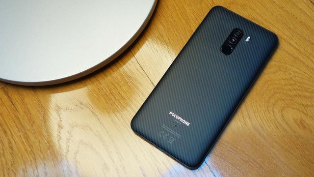 Pocophone F1-6GB/64GB-Xiaomi -(Loja na Cohab)-Total Segurança em sua Compra. Adquira Já - Foto 2