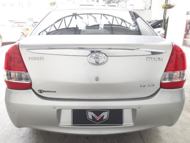 Toyota Etios 1.5 XS 16V Flex Automático 2016/2017 Prata - Foto 6