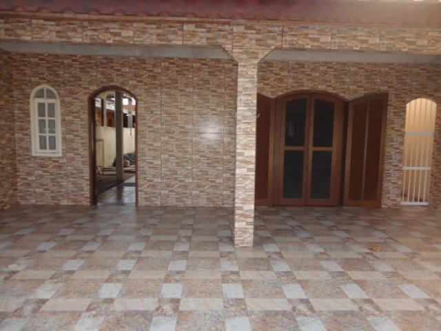 Casa na quadra do mar Itapoá Sc Balneárioneario Paese