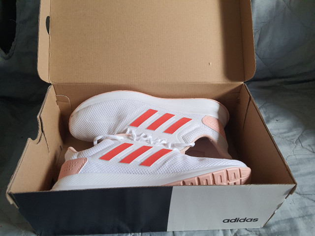 tenis adidas feminino para ginastica