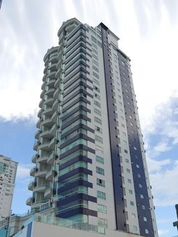 Apartamento Frente Mar Mobiliado e Decorado