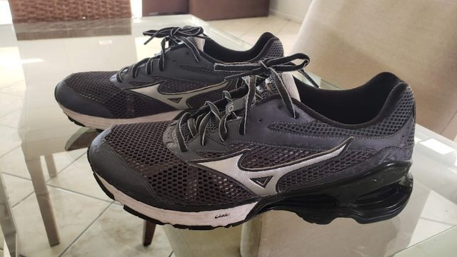 mizuno wave frontier 10