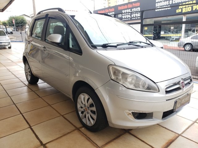 FIAT IDEA 2015 1.4 MPI ATTRACTIVE 8V FLEX 4P MANUAL