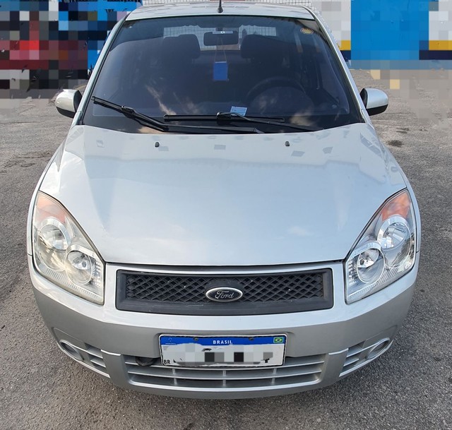 FIESTA SEDAN 2008