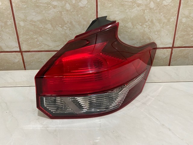 Lanterna Nissan Kicks Ano 2017 Á 2020 Lado Direito Original - Foto 3