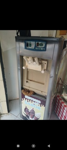 Máquina de sorvete 