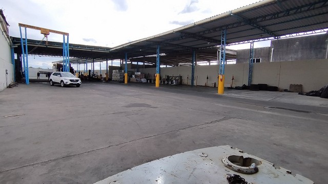 Galpão / Depósito / Armazém / Garagem para aluguel possui 4.300 M² de área total