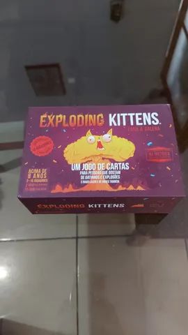 Exploding Kittens - Jogo de Cartas - Galápagos Jogos (em português