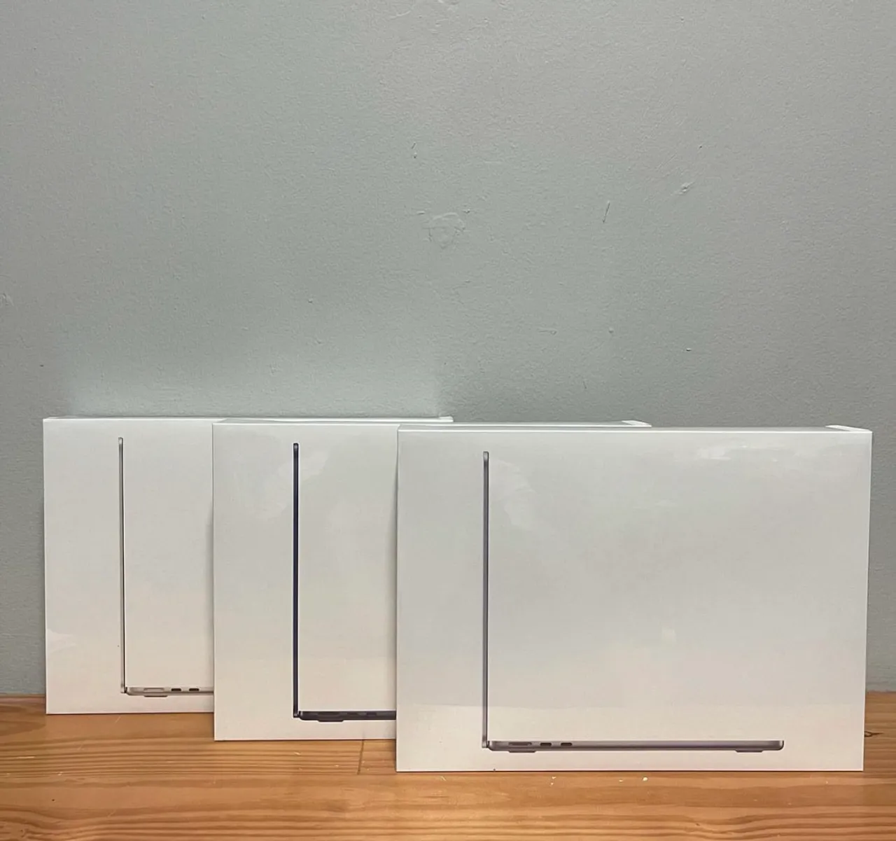 MacBook Air M3 2024 13.6 16GB/ 256SSD