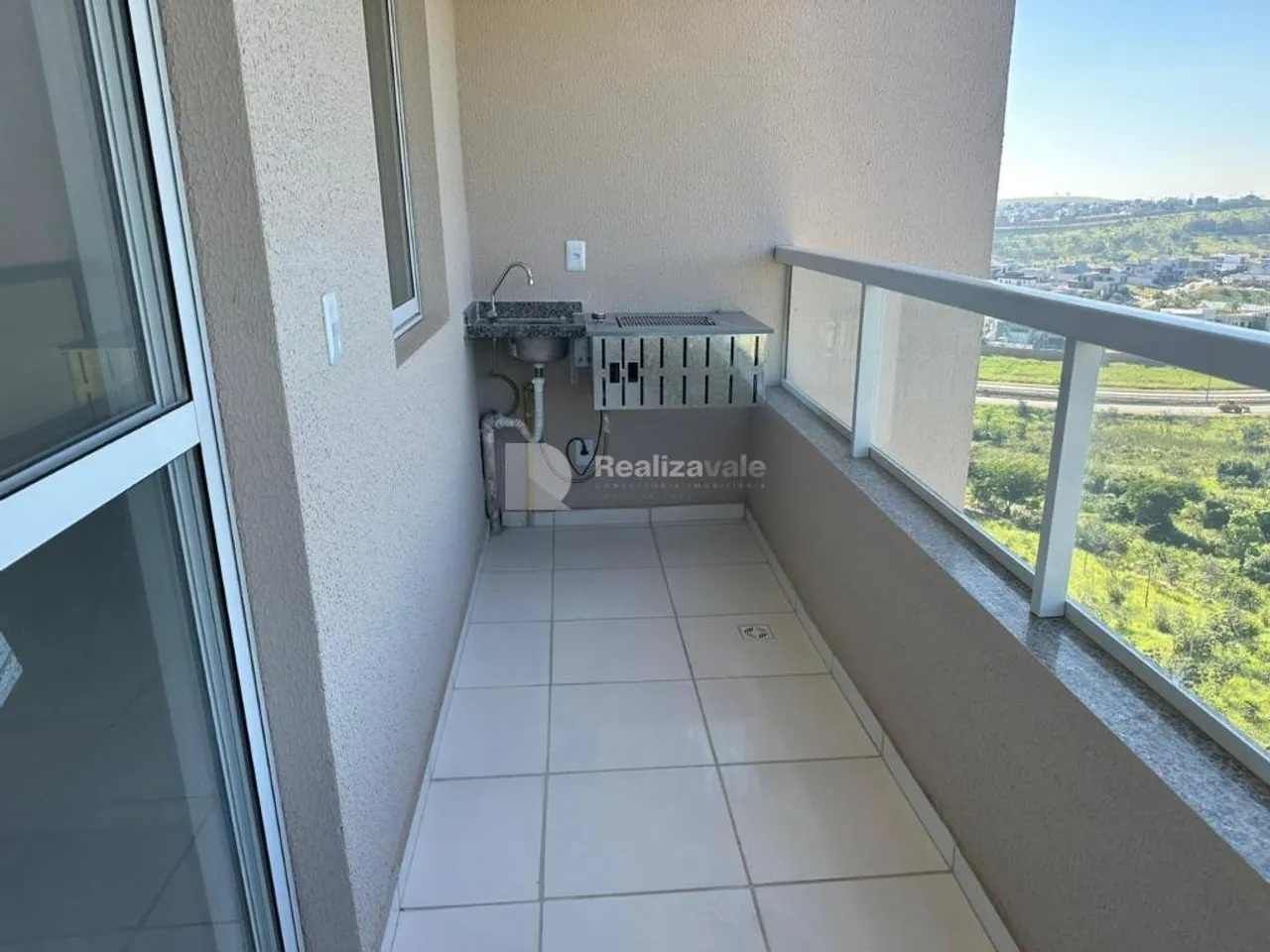 Apartamento à venda em São José dos Campos, Condomínio Residencial Colinas do Paratehy