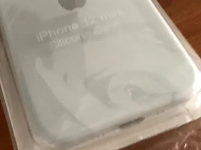 3 capinhas para iphone 12 azul preta e branca novas - Foto 2