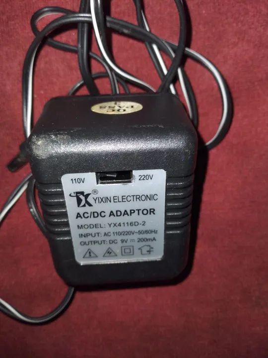 FONTE DE ALIMENTAÇÃO YIXIN ELETRONIC 9V/200MA COM UM MODULO  - Foto 4