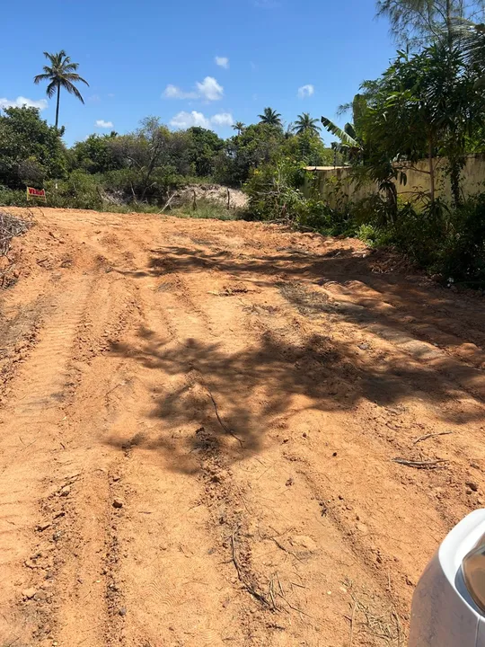 Terreno com 10x30 na caueira próximo ao campo de futebol da caueira .