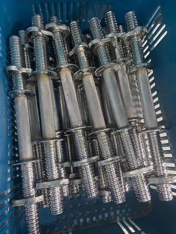 Par de barrinhas maciças rosca 40 cm 