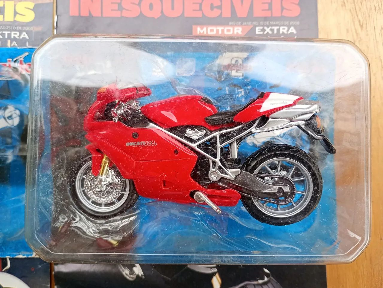 Motos em miniatura do jornal extra - Foto 3