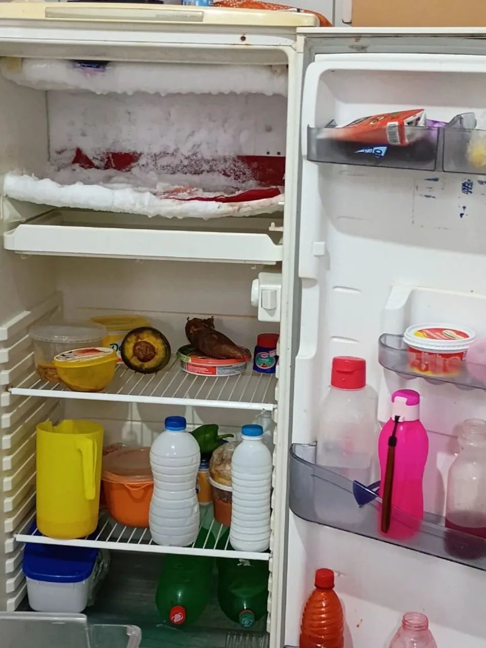 Geladeira usada em bom estado - Foto 2