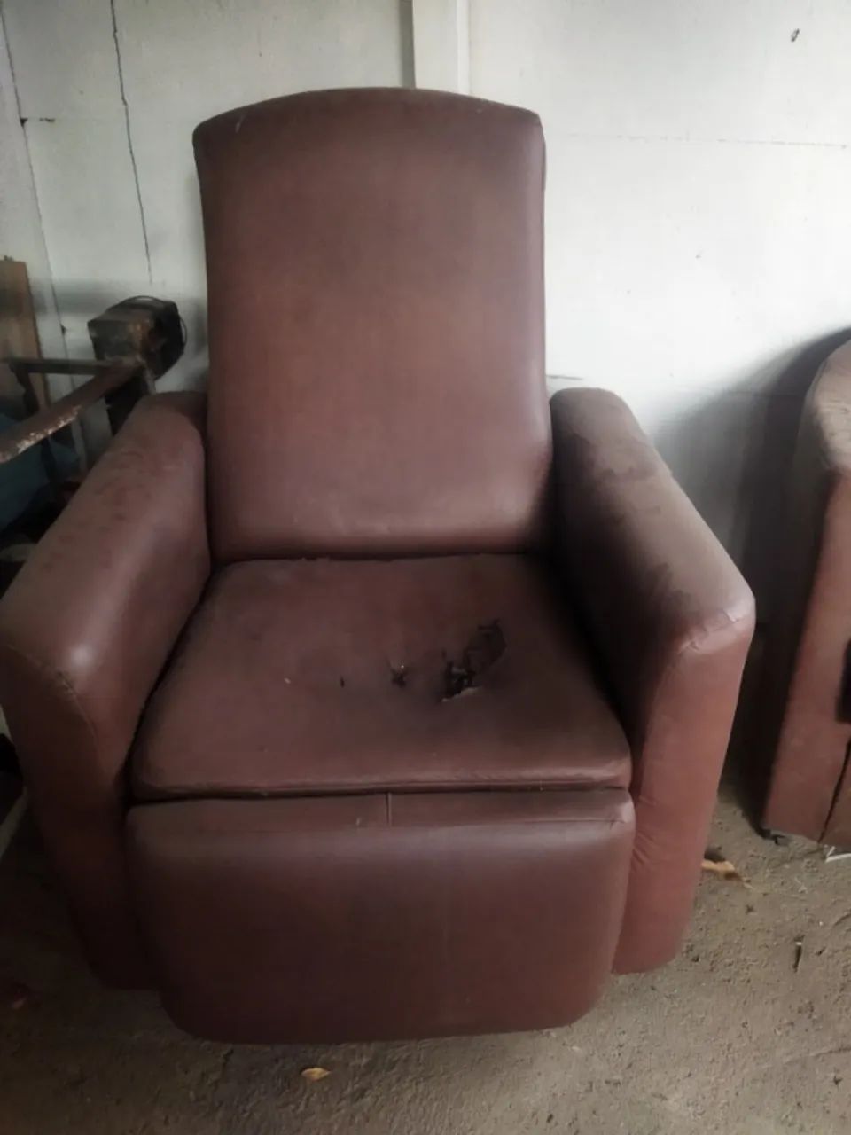 Poltrona reclinável para reformar 