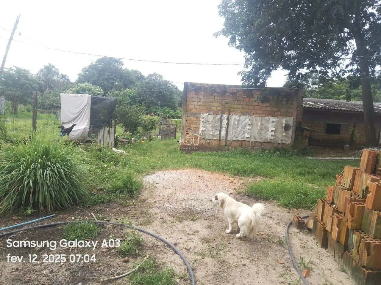 Excelente chácara de 3.000 m² Excelente para morar em paz e com clima fresco, perto da cid